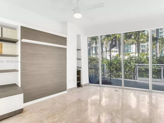 4-bedroom condo for rent in Aventura - 2950 NE 188th St 150 - MondialRealty