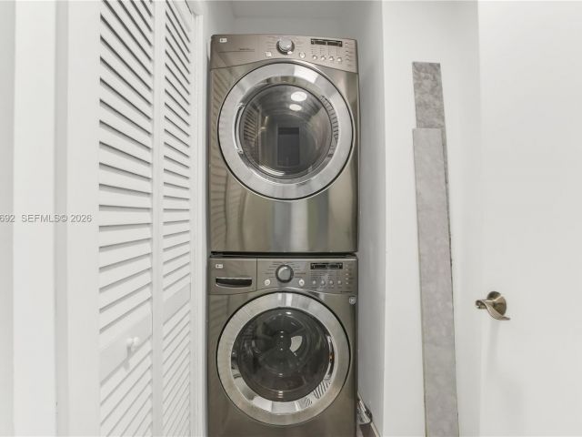 Apartment for rent  Unit #150 - photo 7502150