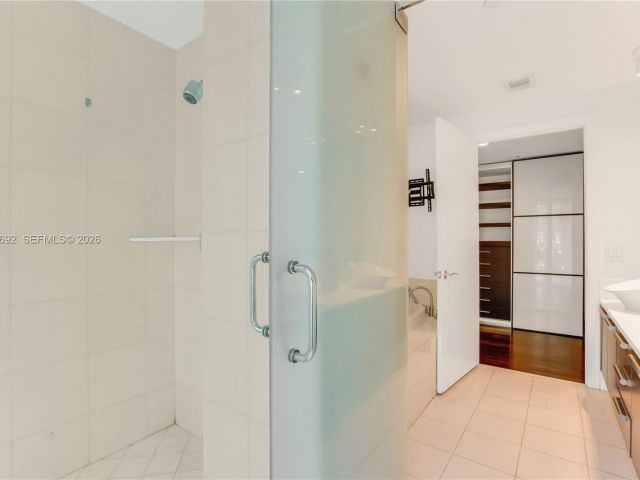 Apartment for rent  Unit #150 - photo 7502158