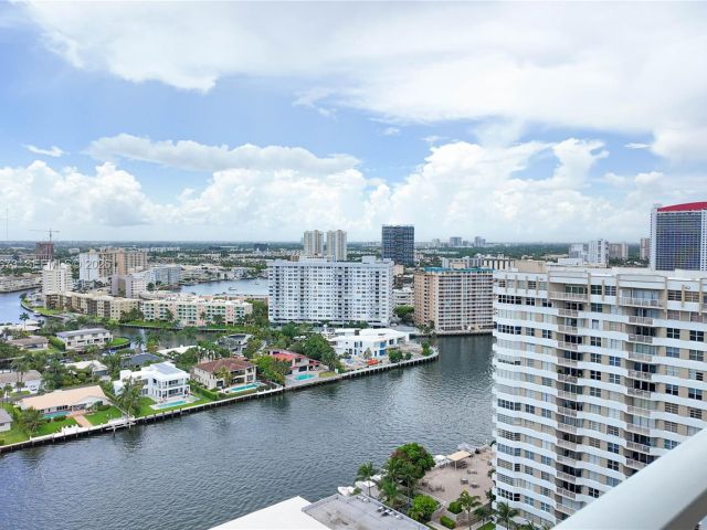 Apartment for rent  Unit #22E - photo 7523979