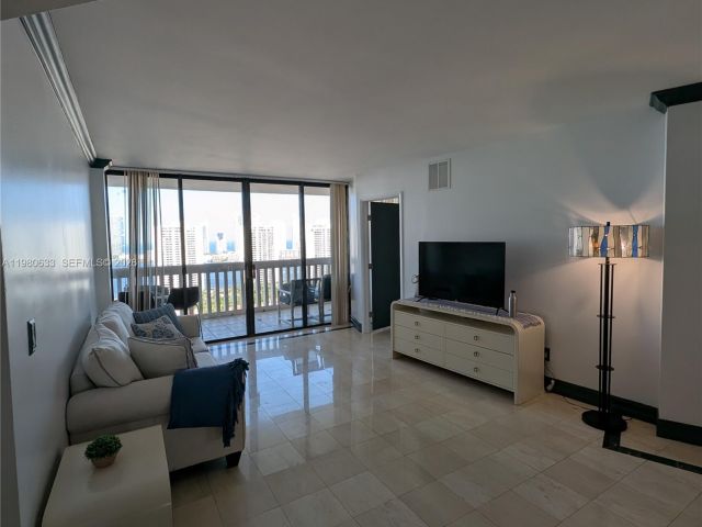 Apartment for sale  Unit #2908 - photo 7487539