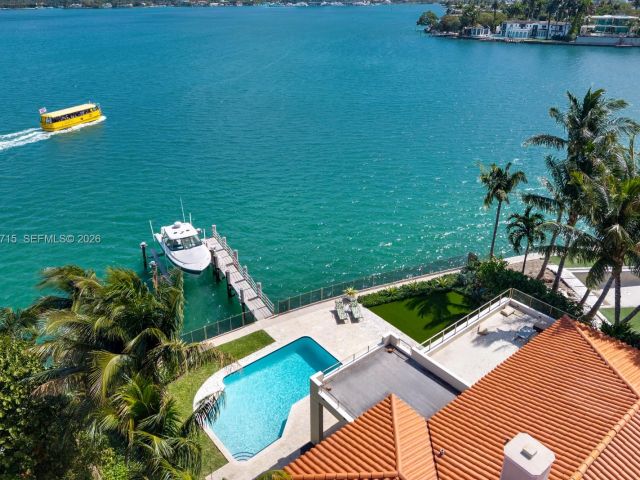 Home for sale at 821 E Dilido Dr - photo 7468376