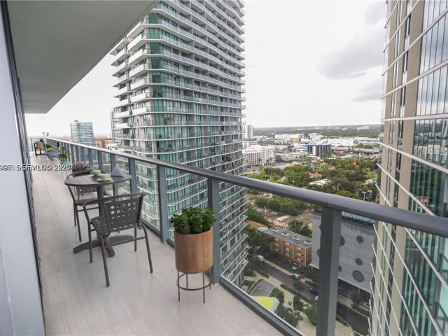 Apartment for sale  Unit #2007 - photo 7523595