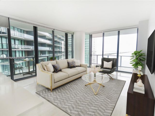 Apartment for sale  Unit #2007 - photo 7523606