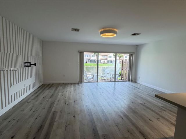 Home for rent at 9389 Boca River Cir - photo 7452891