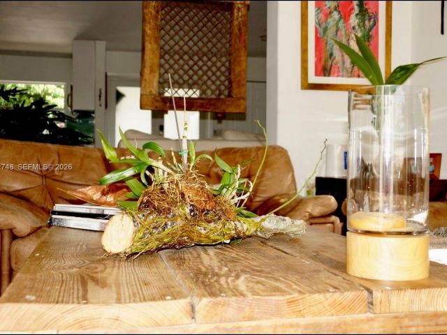 Home for rent at 1251 SW 11th Ter N/A - photo 7453142