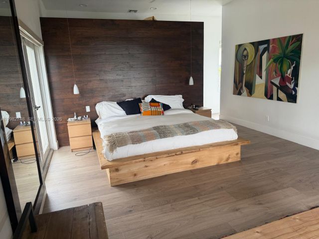 Home for rent at 1251 SW 11th Ter N/A - photo 7453148