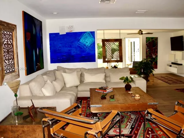 3-bedroom home for rent in Boca Raton - 1251 SW 11th Ter N/A - MondialRealty