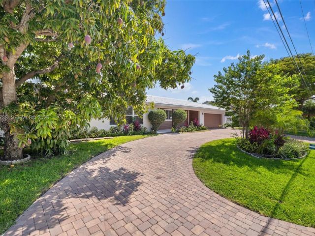 Home for rent at 2816 NE 35th St - photo 7482079