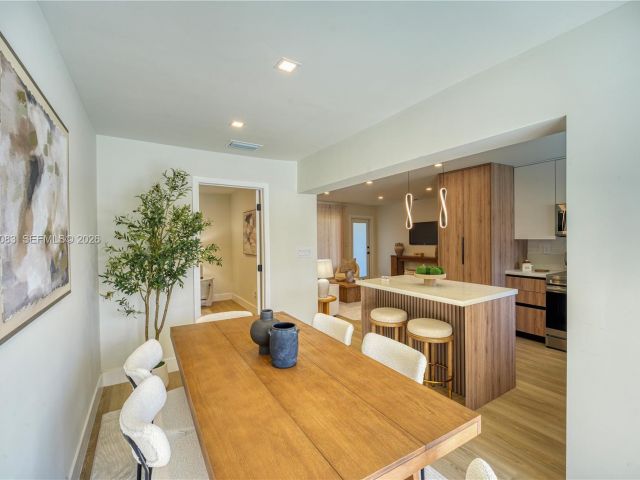 Home for sale at 1524 NE 31st Ct - photo 7507087