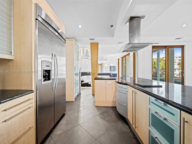 Home for rent at 450 Victoria Ter - photo 7482513