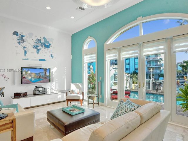 Home for rent at 3942 NE 171st St 4A - photo 7480766