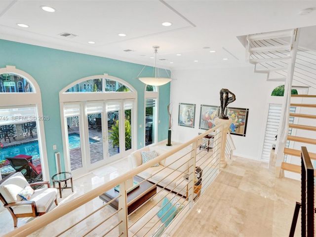 Home for rent at 3942 NE 171st St 4A - photo 7480771