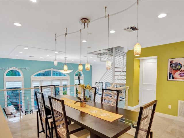 Home for rent at 3942 NE 171st St 4A - photo 7480772