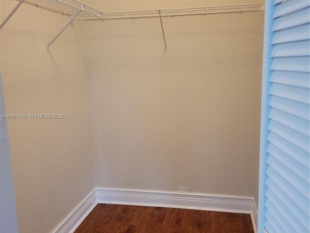 Home for rent at 413 SW 5th St - photo 7482355
