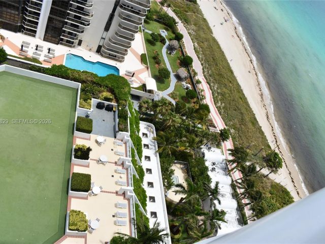 Apartment for rent  Unit #2106 - photo 7502012