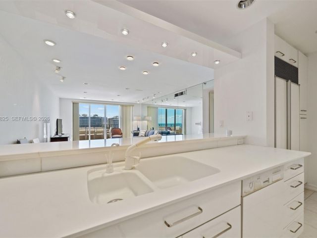 Apartment for rent  Unit #927 - photo 7491823