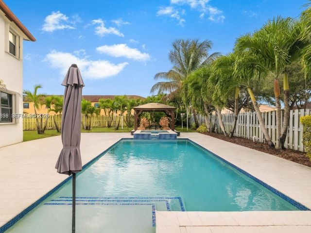 Home for rent at 3461 SE 1st St - photo 7458766