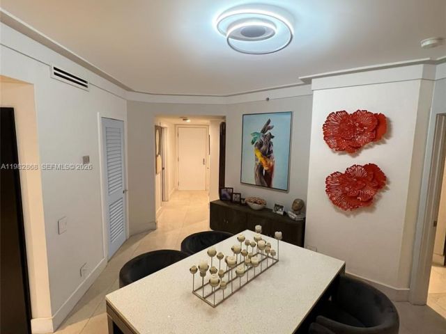 Apartment for sale  Unit #910 - photo 7477877