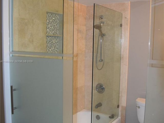 Apartment for sale  Unit #910 - photo 7477883