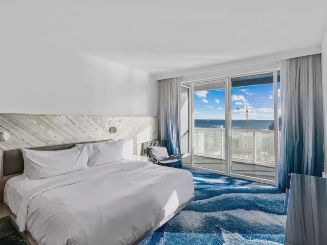 2-bedroom condo for sale in Fort Lauderdale - 3101 Bayshore Drive 2105 - MondialRealty