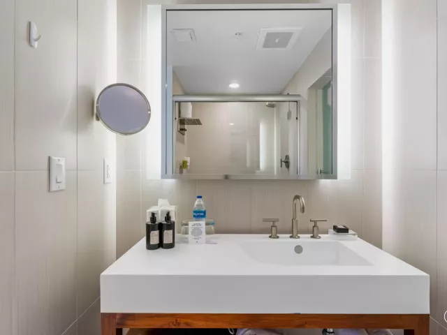 2-bedroom condo for sale in Fort Lauderdale - 3101 Bayshore Drive 2105 - MondialRealty
