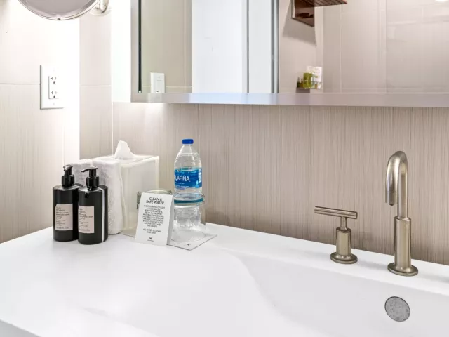2-bedroom condo for sale in Fort Lauderdale - 3101 Bayshore Drive 2105 - MondialRealty