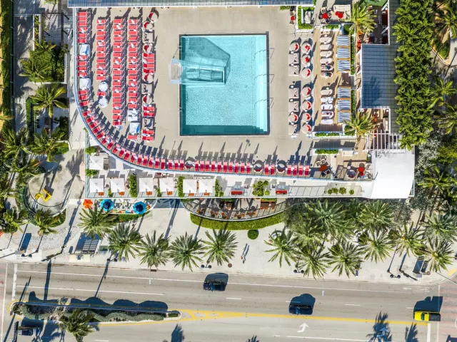 2-bedroom condo for sale in Fort Lauderdale - 3101 Bayshore Drive 2105 - MondialRealty