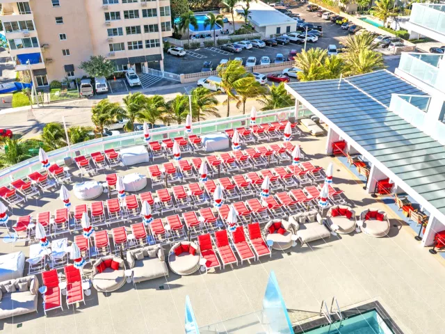 2-bedroom condo for sale in Fort Lauderdale - 3101 Bayshore Drive 2105 - MondialRealty