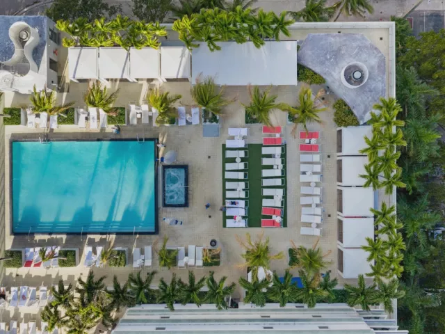 2-bedroom condo for sale in Fort Lauderdale - 3101 Bayshore Drive 2105 - MondialRealty