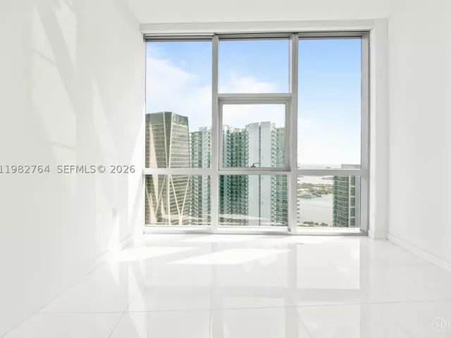 3-bedroom condo for sale in Miami - 851 NE 1st Ave 4801 - MondialRealty