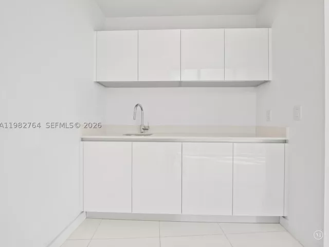 3-bedroom condo for sale in Miami - 851 NE 1st Ave 4801 - MondialRealty