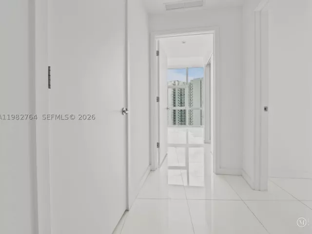 3-bedroom condo for sale in Miami - 851 NE 1st Ave 4801 - MondialRealty