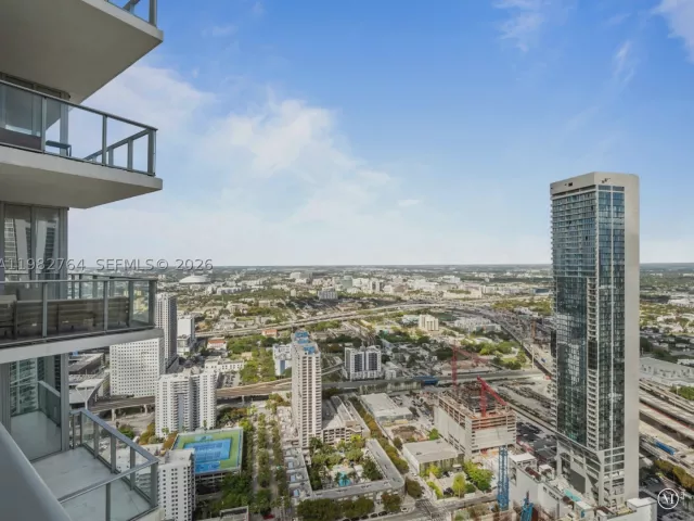3-bedroom condo for sale in Miami - 851 NE 1st Ave 4801 - MondialRealty