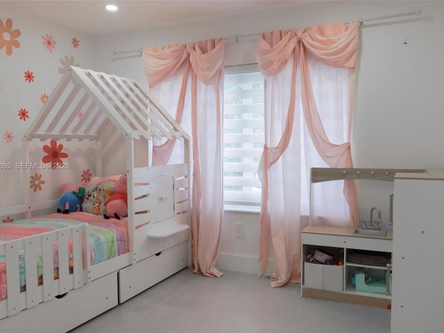 Home for sale at 5830 SW 51st Ter - photo 7515480