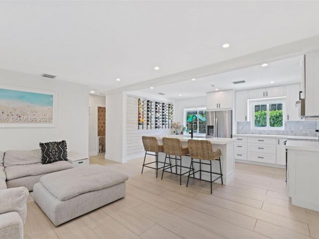 Home for sale at 5830 SW 51st Ter - photo 7515484