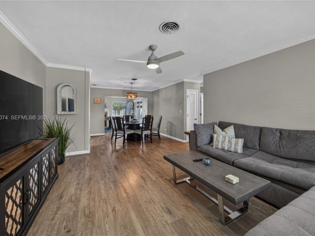 Home for rent at 2161 NE 62nd Ct - photo 7517594