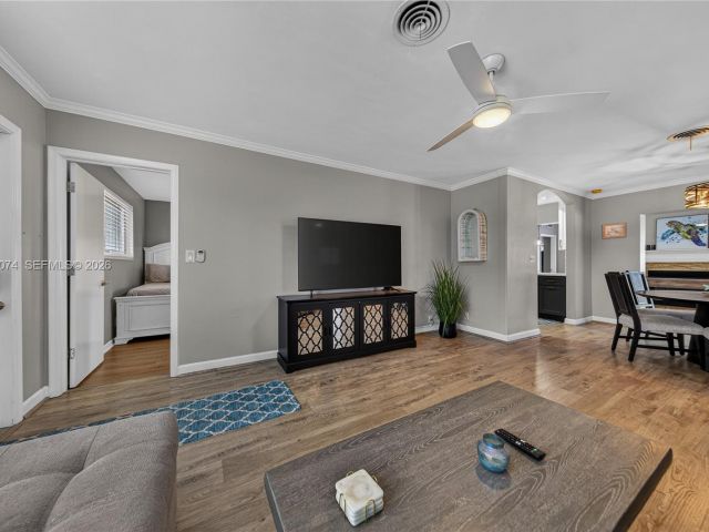 Home for rent at 2161 NE 62nd Ct - photo 7517596