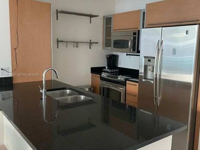 Apartment for sale  Unit #3002 - photo 7461507