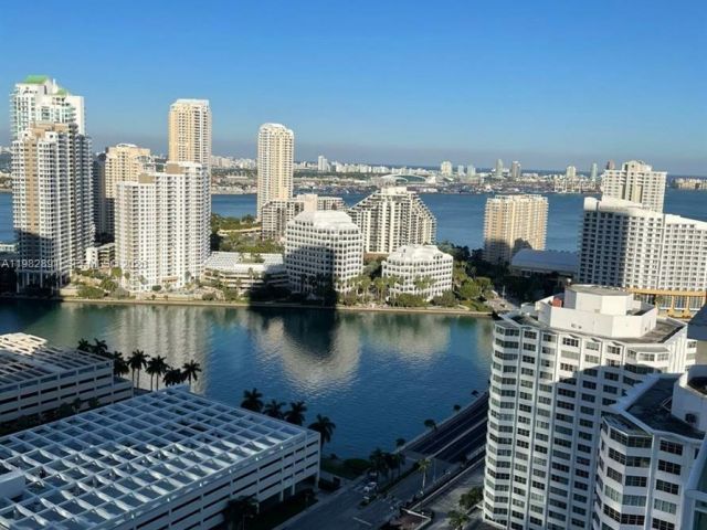 Apartment for sale  Unit #3002 - photo 7461515