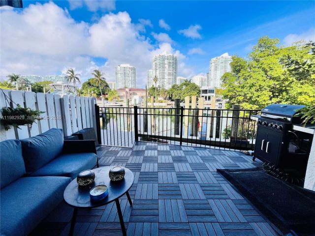 Home for rent at 253 Poinciana Dr 603 - photo 7486481