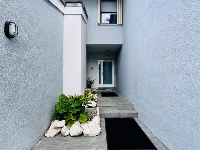 Home for rent at 253 Poinciana Dr 603 - photo 7486486