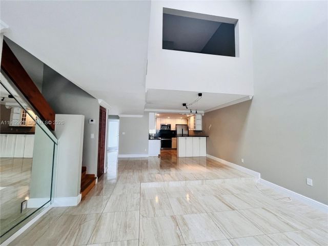 Home for rent at 253 Poinciana Dr 603 - photo 7486494