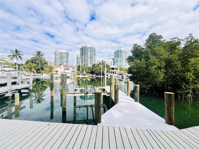 Home for rent at 253 Poinciana Dr 603 - photo 7486505