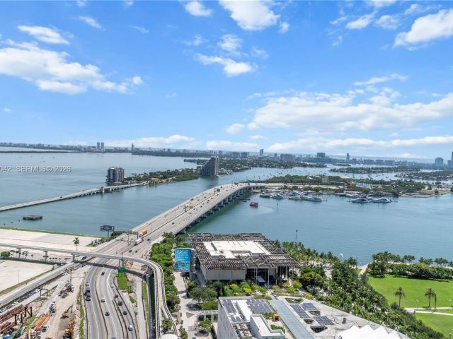 Apartment for rent  Unit #3404 - photo 7483766