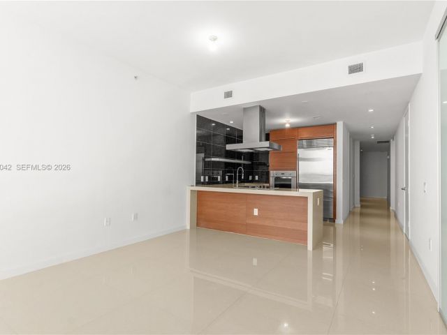 Apartment for rent  Unit #3404 - photo 7483791