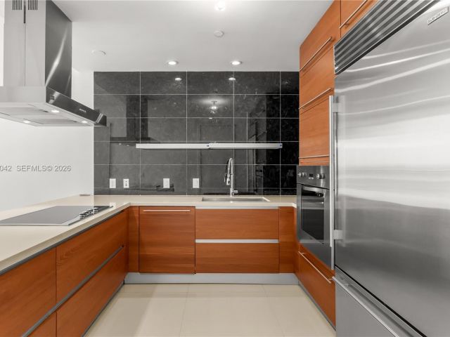 Apartment for rent  Unit #3404 - photo 7483795