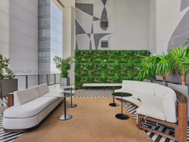 3-bedroom condo for sale in Miami - 801 S Miami Ave 4508 - MondialRealty