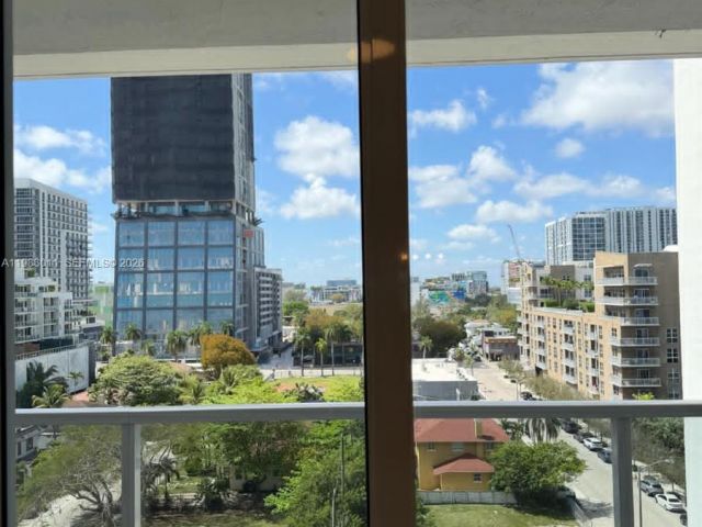 Apartment for rent  Unit #902 - photo 7490419