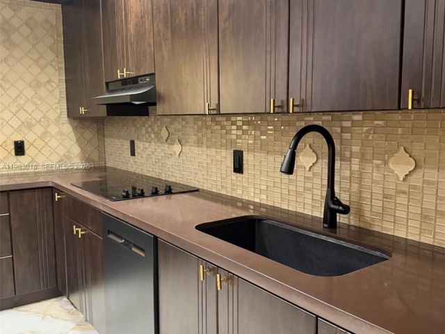 Home for rent at 3994 Estepona Ave 4-D-7 - photo 7484980